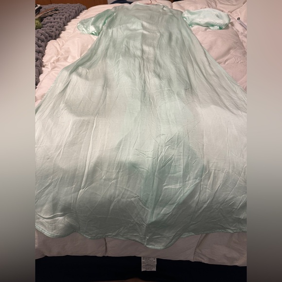 My Beachy Side Magnolia Satin Caftan - NWT - OS - Picture 6 of 13